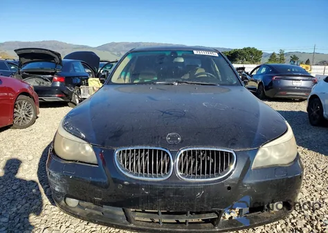 2007 BMW 530 I из США, поврежденный, VIN WBANE73587CM57779